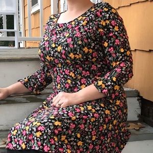 5/$15 Old Navy Floral Dress